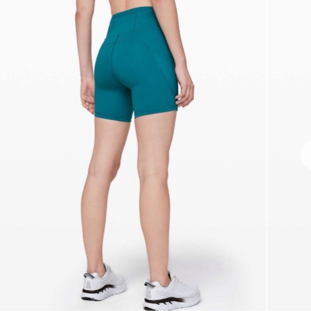 Lululemon Fast and Free High-Rise Short 6"
